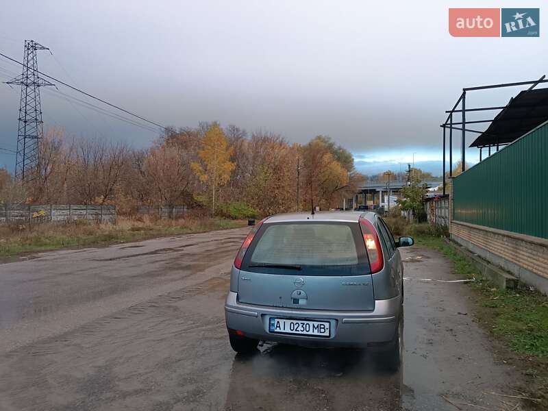 Хэтчбек Opel Corsa 2004 в Броварах фото 5 Хэтчбек Opel Corsa 2004 в Броварах