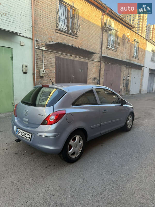 Хэтчбек Opel Corsa 2007 в Киеве фото Хэтчбек Opel Corsa 2007 в Киеве