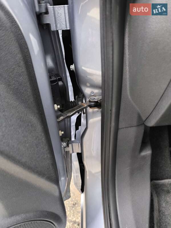 Хетчбек Opel Corsa 2007 в Охтирці