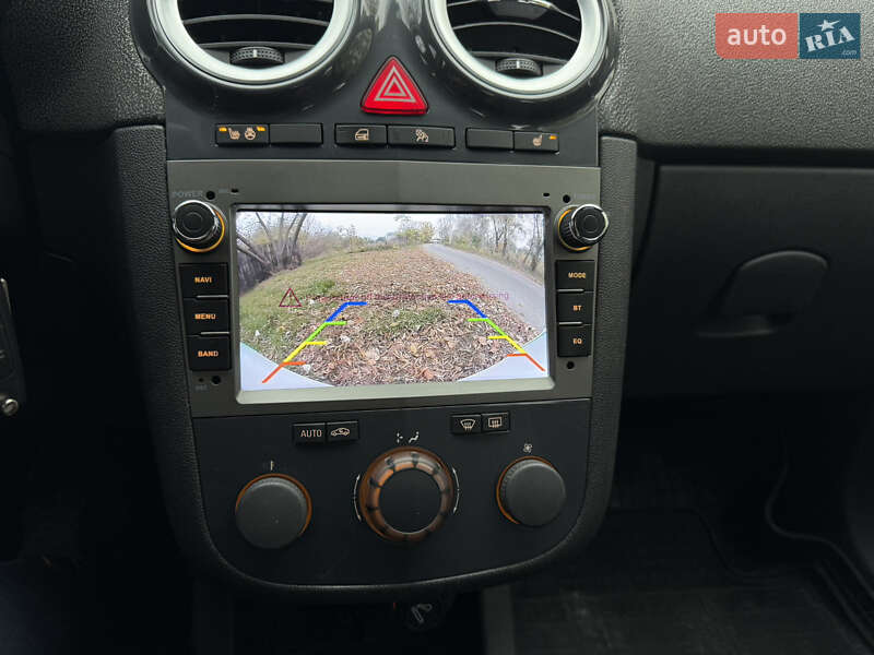 Хетчбек Opel Corsa 2012 в Києві