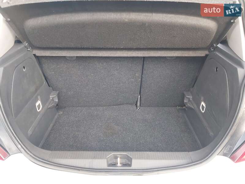 Хетчбек Opel Corsa 2011 в Хмельницькому