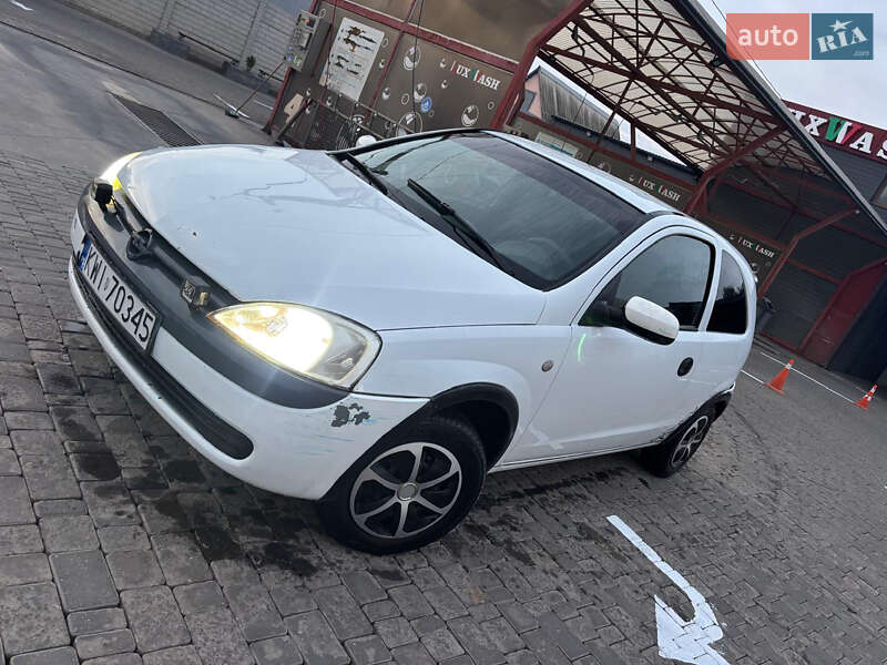 Хэтчбек Opel Corsa 2004 в Николаеве фото Хэтчбек Opel Corsa 2004 в Николаеве