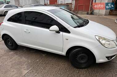 Хэтчбек Opel Corsa 2010 в Николаеве