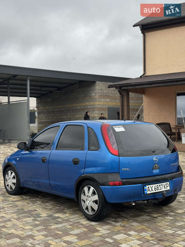 Хэтчбек Opel Corsa 2001 в Нерубайском