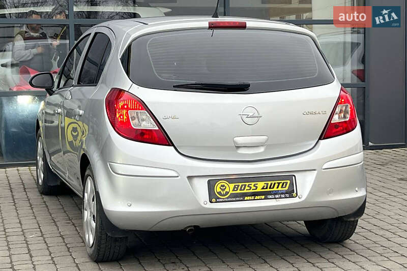 Хетчбек Opel Corsa 2008 в Івано-Франківську