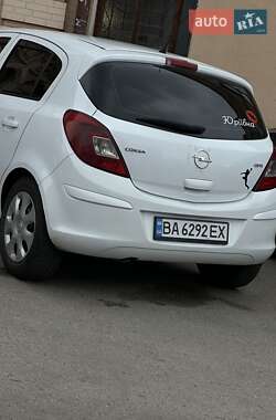 Хетчбек Opel Corsa 2010 в Кропивницькому