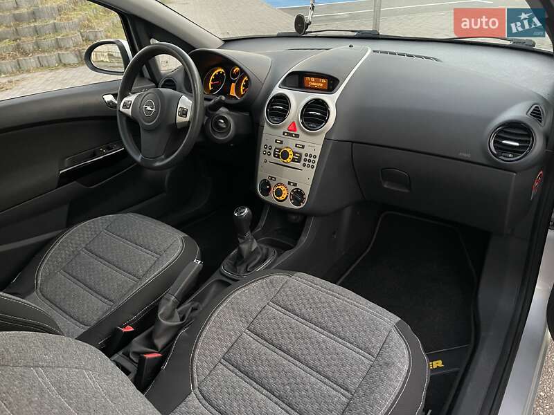 Хетчбек Opel Corsa 2007 в Києві фото 34 Хетчбек Opel Corsa 2007 в Києві