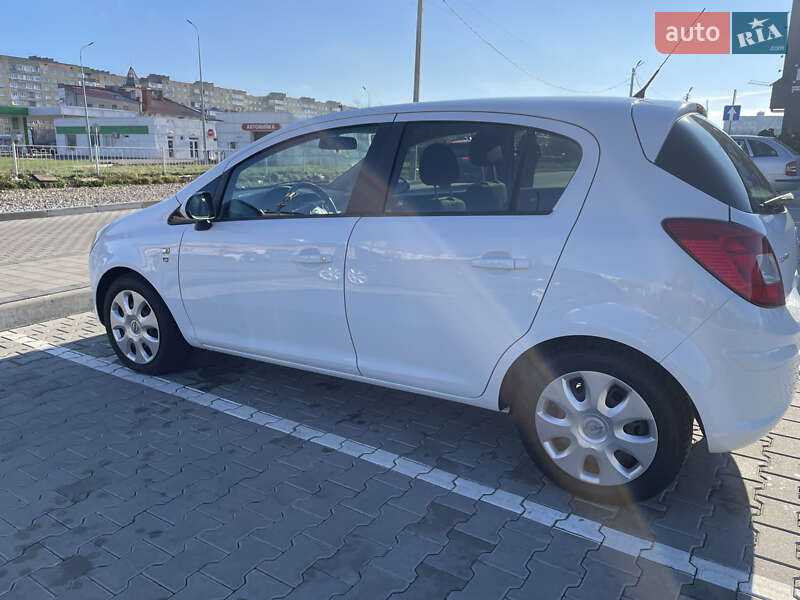Хэтчбек Opel Corsa 2010 в Калуше фото 4 Хэтчбек Opel Corsa 2010 в Калуше