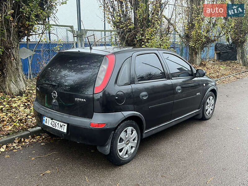 Хэтчбек Opel Corsa 2003 в Белой Церкви