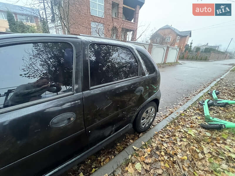 Хэтчбек Opel Corsa 2003 в Белой Церкви