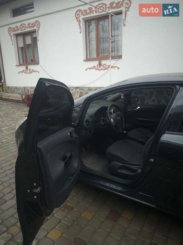 Хэтчбек Opel Corsa 2012 в Коломые