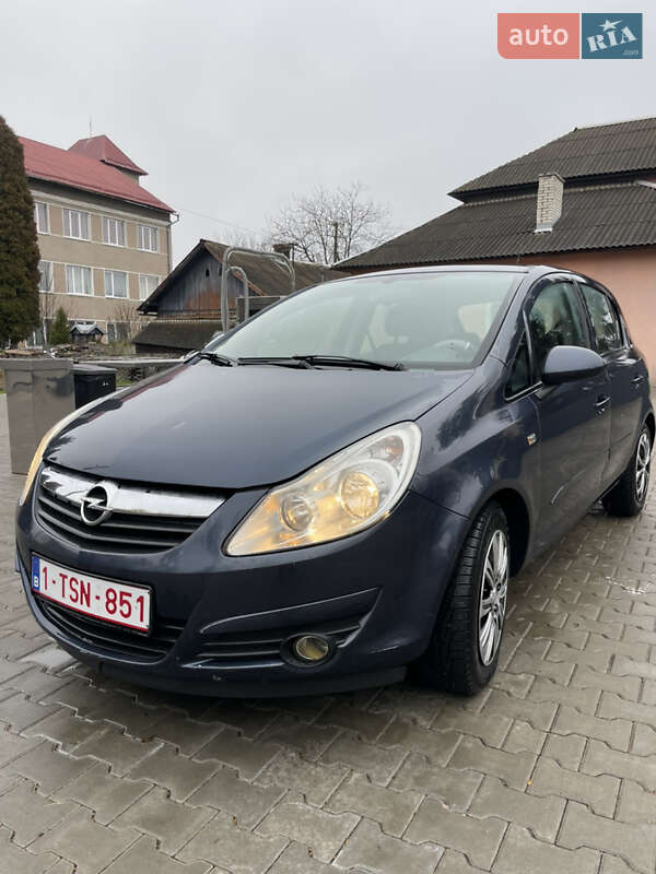 Хетчбек Opel Corsa 2008 в Коломиї