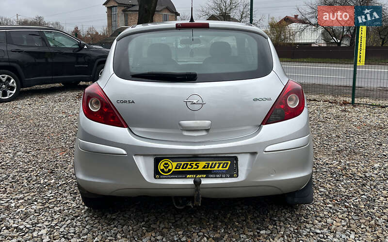 Хэтчбек Opel Corsa 2010 в Коломые