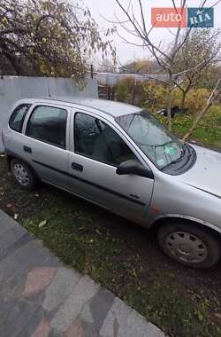 Хетчбек Opel Corsa 1998 в Рівному