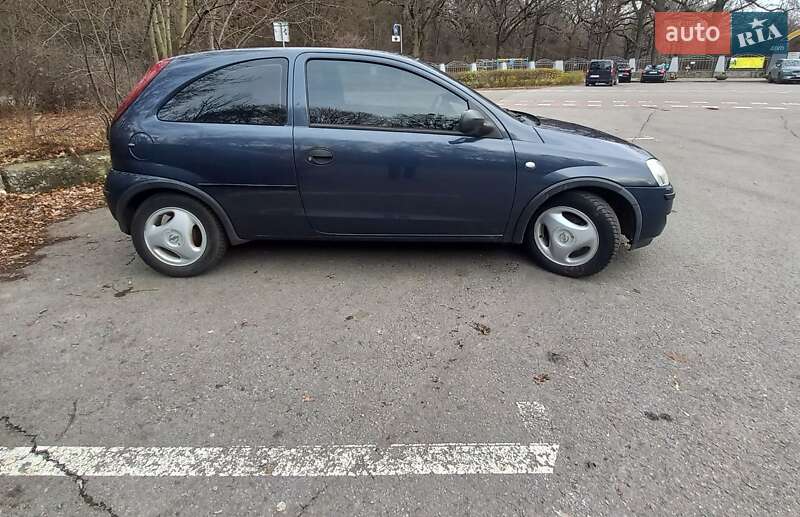 Хетчбек Opel Corsa 2006 в Полтаві