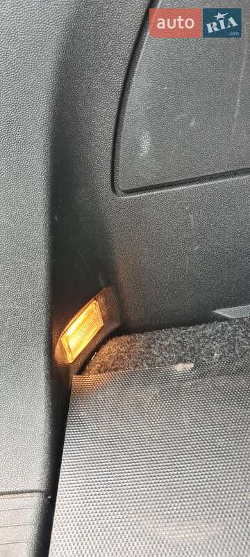 Хэтчбек Opel Corsa 2010 в Тернополе