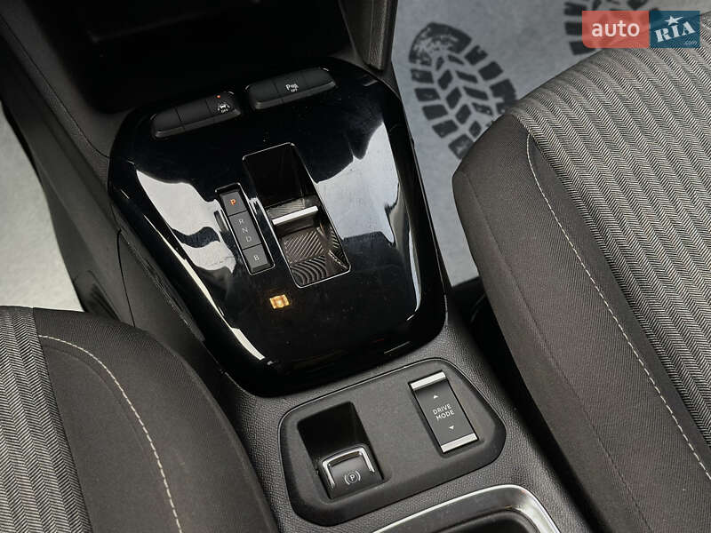 Хетчбек Opel Corsa 2022 в Шептицькому