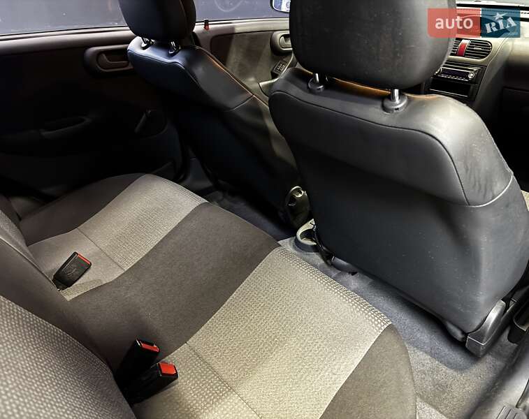 Хэтчбек Opel Corsa 2006 в Киеве фото 30 Хэтчбек Opel Corsa 2006 в Киеве