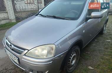 Хэтчбек Opel Corsa 2005 в Черновцах