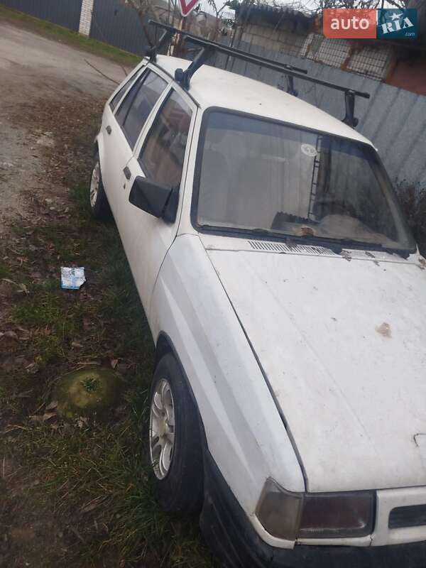 Хетчбек Opel Corsa 1992 в Боровій