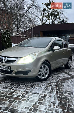Хетчбек Opel Corsa 2008 в Києві