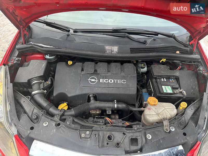 Хетчбек Opel Corsa 2010 в Софіївській Борщагівці фото 11 Хетчбек Opel Corsa 2010 в Софіївській Борщагівці