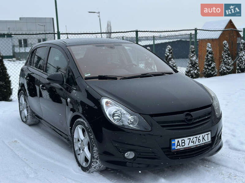 Хэтчбек Opel Corsa 2010 в Виннице