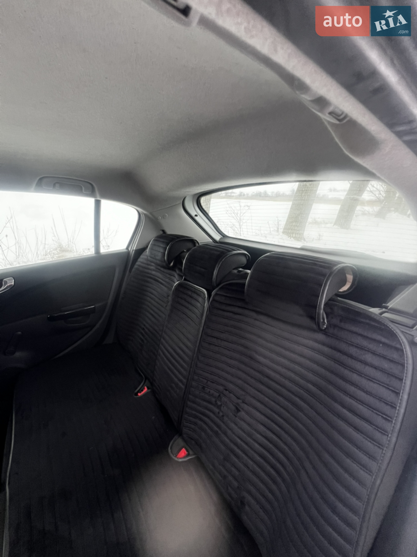 2010 Opel Corsa - мініатюра 23