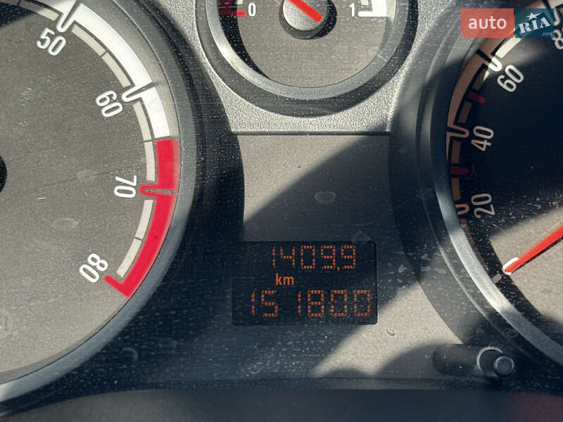 Хэтчбек Opel Corsa 2011 в Снятине фото 8 Хэтчбек Opel Corsa 2011 в Снятине