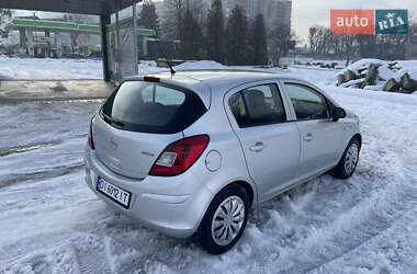 Хэтчбек Opel Corsa 2008 в Ивано-Франковске