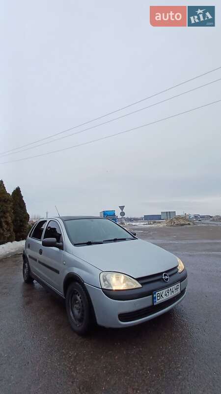 Хэтчбек Opel Corsa 2002 в Дубровице фото 2 Хэтчбек Opel Corsa 2002 в Дубровице