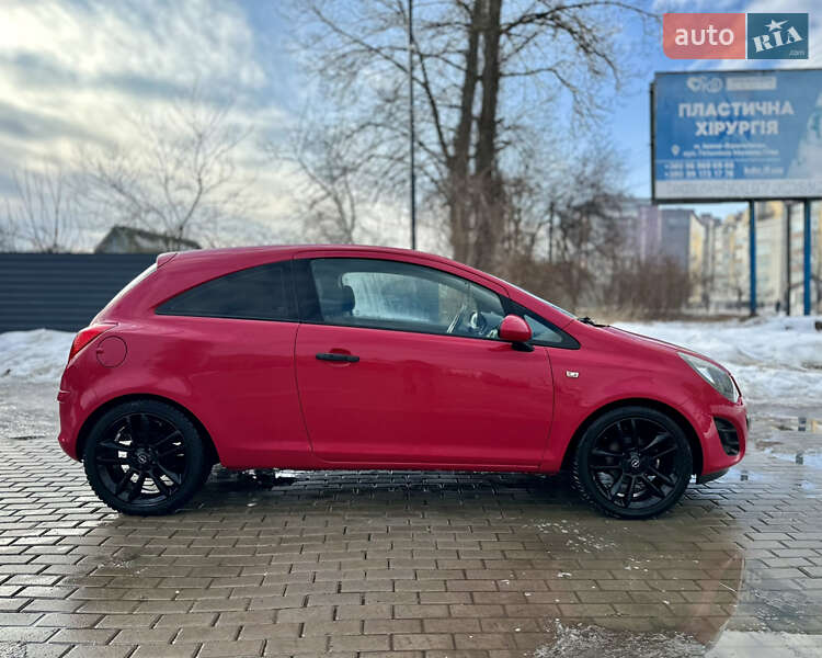 Хэтчбек Opel Corsa 2013 в Ивано-Франковске фото 3 Хэтчбек Opel Corsa 2013 в Ивано-Франковске