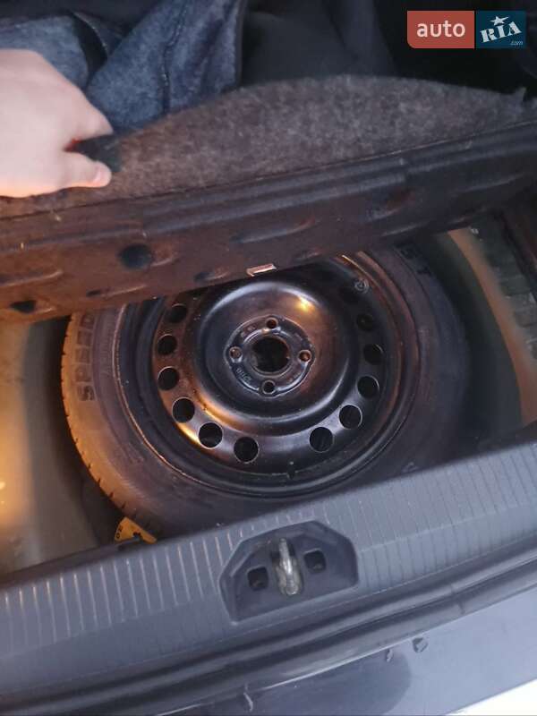 Хэтчбек Opel Corsa 2010 в Житомире фото 11 Хэтчбек Opel Corsa 2010 в Житомире