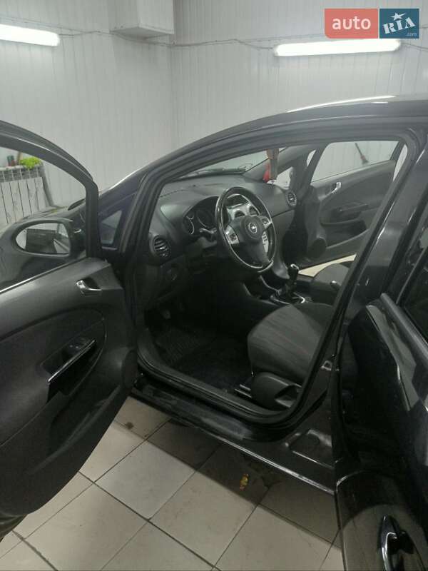 Хэтчбек Opel Corsa 2010 в Житомире фото 17 Хэтчбек Opel Corsa 2010 в Житомире