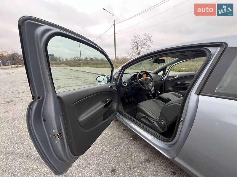 Хэтчбек Opel Corsa 2009 в Запорожье фото 18 Хэтчбек Opel Corsa 2009 в Запорожье