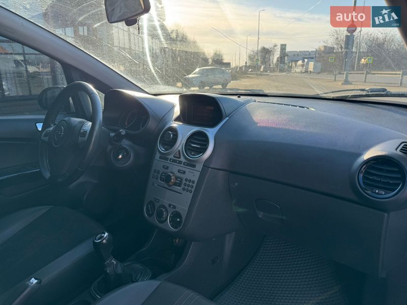 Хетчбек Opel Corsa 2012 в Хмельницькому