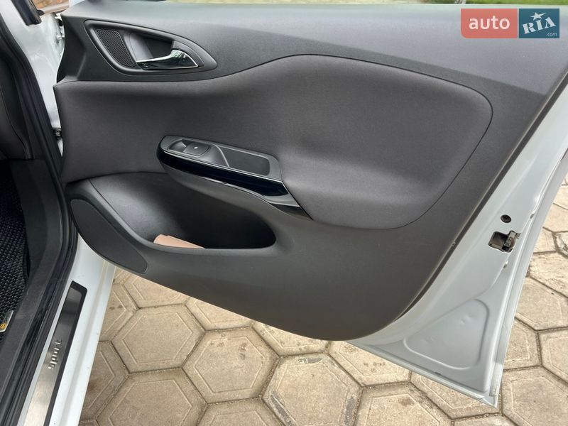 Хэтчбек Opel Corsa 2017 в Вознесенске