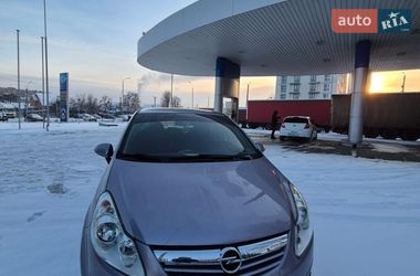 Хетчбек Opel Corsa 2007 в Києві