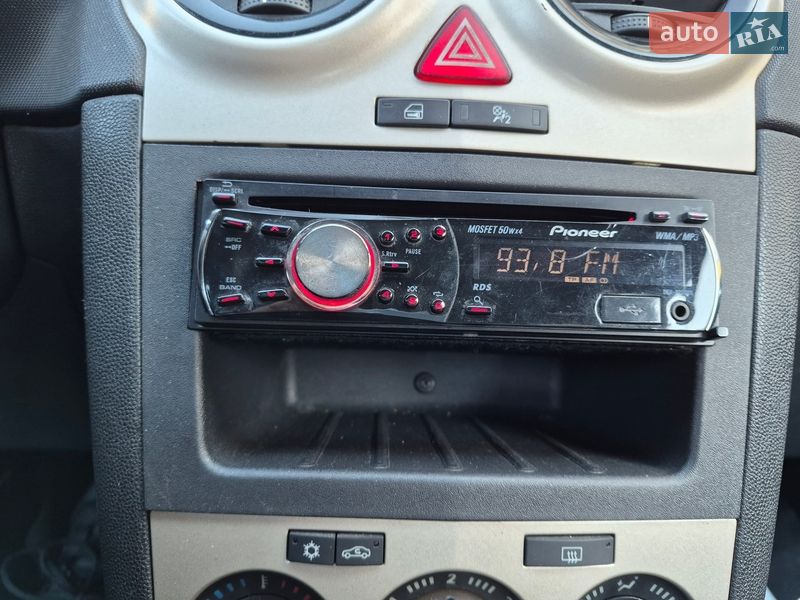 Хетчбек Opel Corsa 2008 в Києві фото 13 Хетчбек Opel Corsa 2008 в Києві