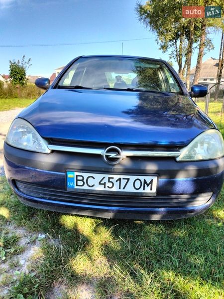 Хэтчбек Opel Corsa 2002 в Львове