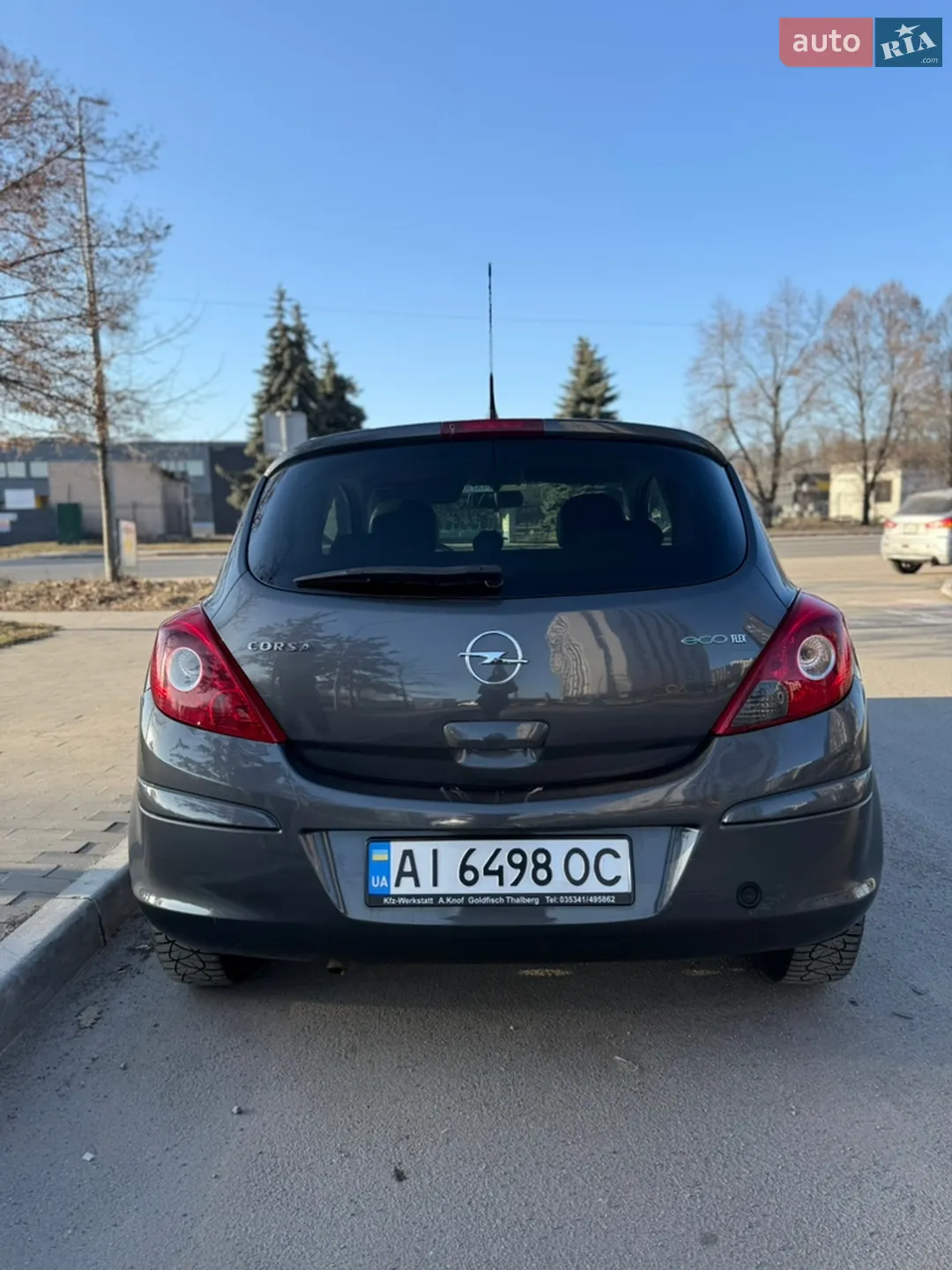 2010 Opel Corsa - мініатюра 2