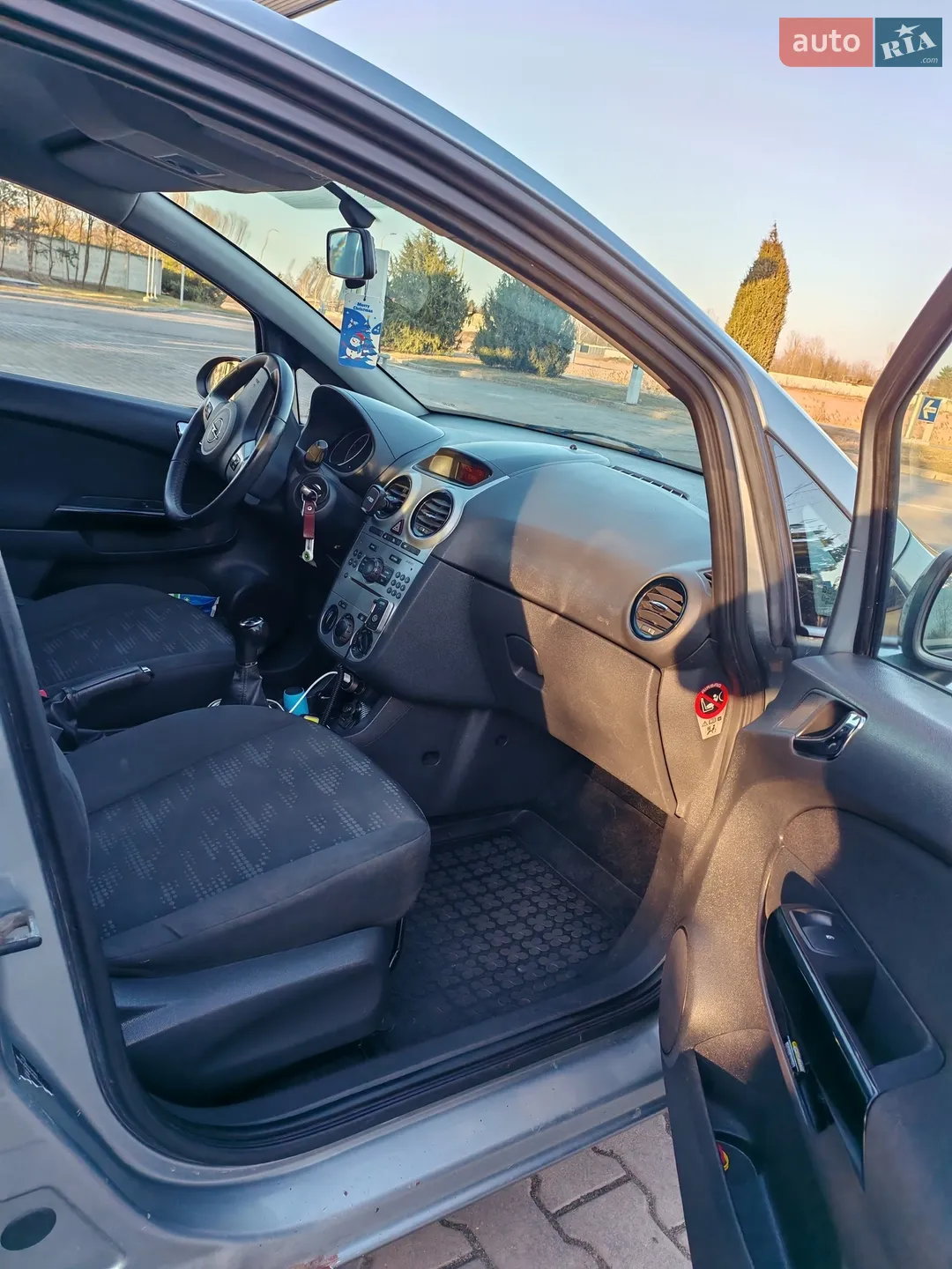 2011 Opel Corsa - мініатюра 6