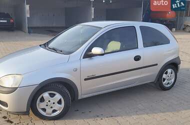 Хэтчбек Opel Corsa 2001 в Староконстантинове