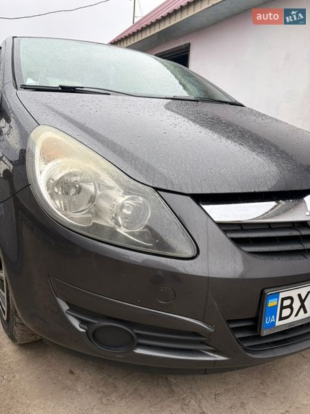 Хетчбек Opel Corsa 2010 в Старокостянтинові