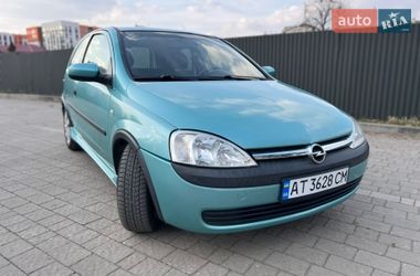 Хетчбек Opel Corsa 2003 в Івано-Франківську