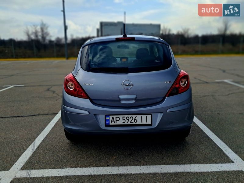 Хэтчбек Opel Corsa 2009 в Запорожье фото 5 Хэтчбек Opel Corsa 2009 в Запорожье