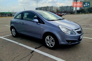 Хетчбек Opel Corsa 2009 в Запоріжжі