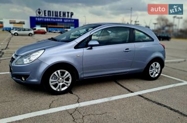 Хэтчбек Opel Corsa 2009 в Запорожье