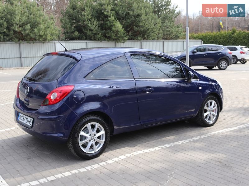 Хэтчбек Opel Corsa 2009 в Луцке фото 8 Хэтчбек Opel Corsa 2009 в Луцке