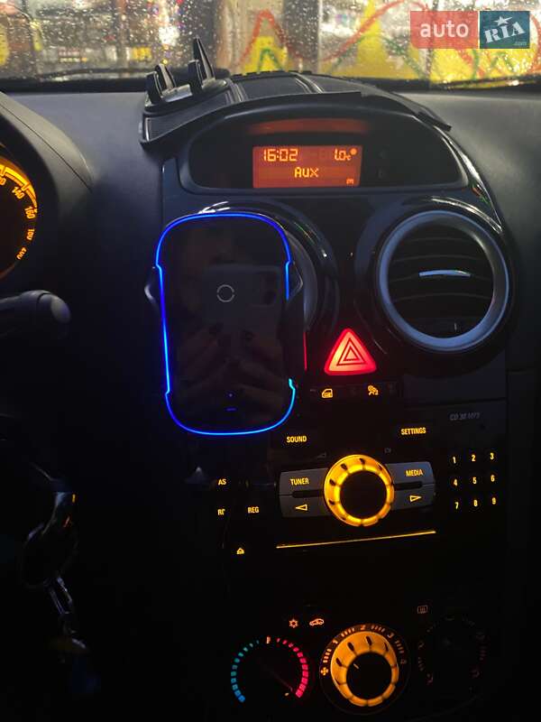 Хэтчбек Opel Corsa 2013 в Павлограде